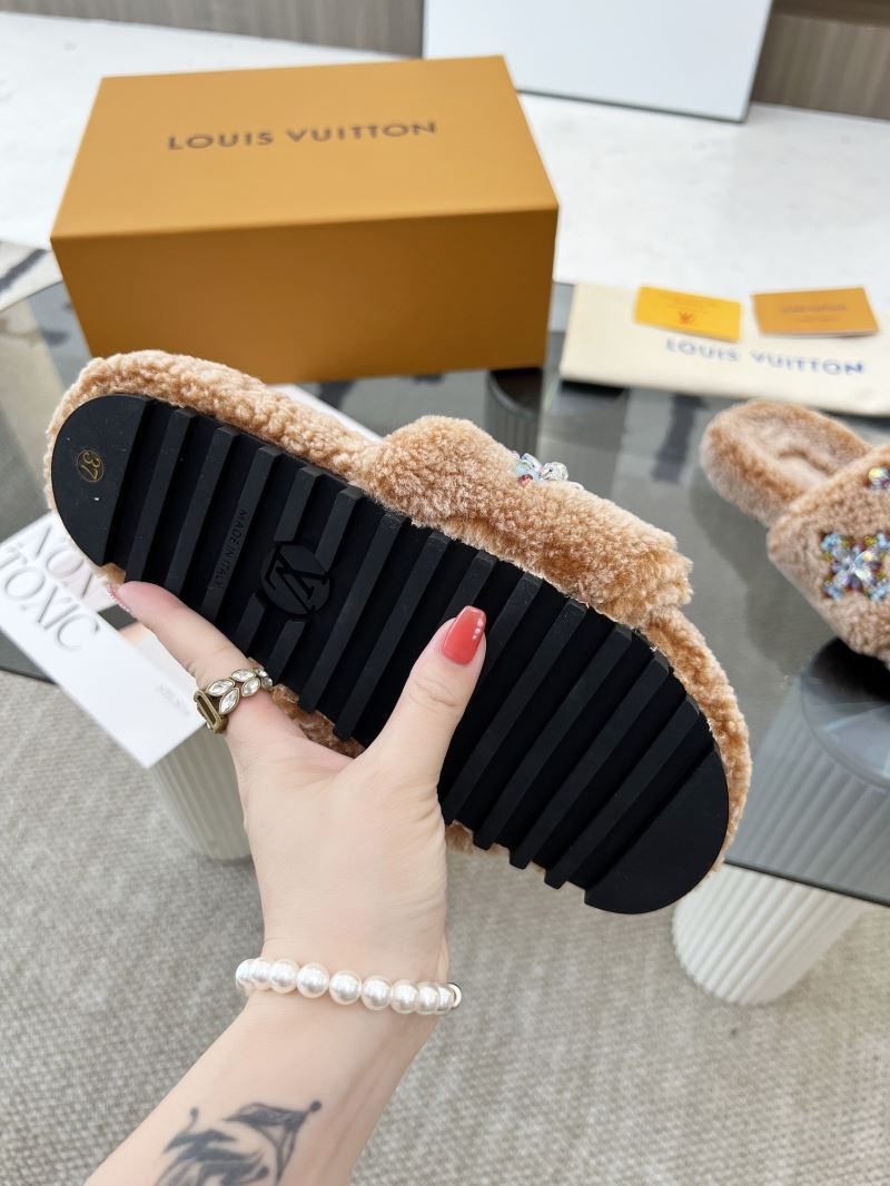 Louis Vuitton Slippers